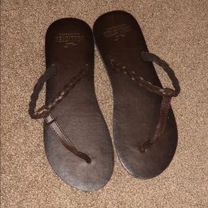 Hollister brown flip flops